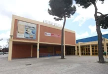 La esperada renovación del exterior del polideportivo Los Cantos de Alcorcón ya está en marcha