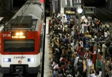 Los vecinos de Alcorcón piden la ampliación de la L10 hasta Móstoles