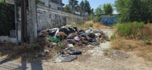 Campodón recoge firmas para irse de Alcorcón a Villaviciosa: "Necesitamos un Ayuntamiento comprometido con los vecinos"