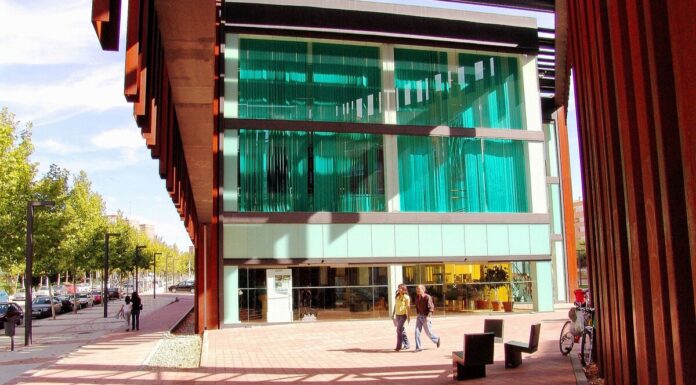 Nuevo programa cultural con más de 350 cursos y talleres disponibles en Alcorcón