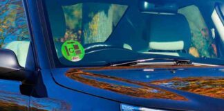 La DGT revisará en 2026 las etiquetas ambientales y muchos coches de Alcorcón podrían perder su distintivo