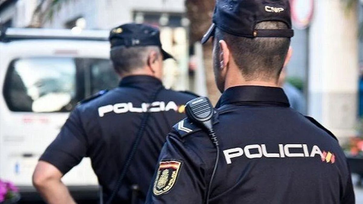 Cuatro detenidos en Alcorcón por robar en dos restaurantes y una farmacia