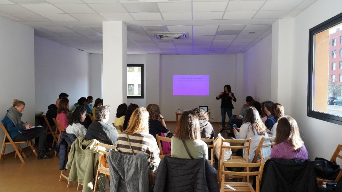 Escuela de familias Escuela de familias