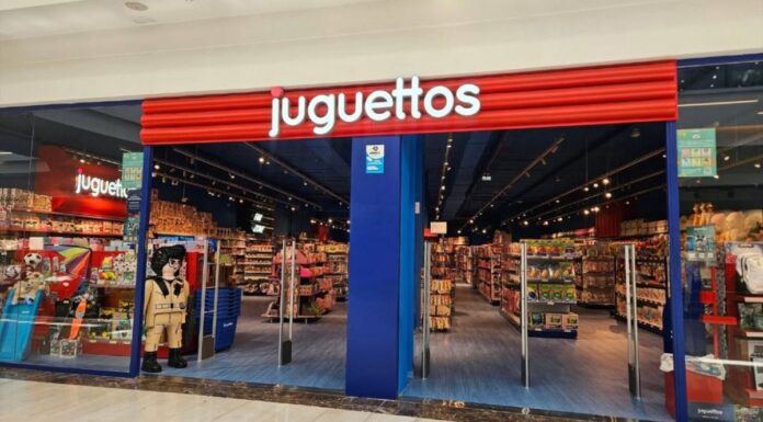Alcorcón celebra la apertura de una tienda de Juguettos en TresAguas Alcorcón celebra la apertura de una tienda de Juguettos en TresAguas