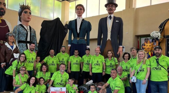 Gigantes y cabezudos San José de Valderas