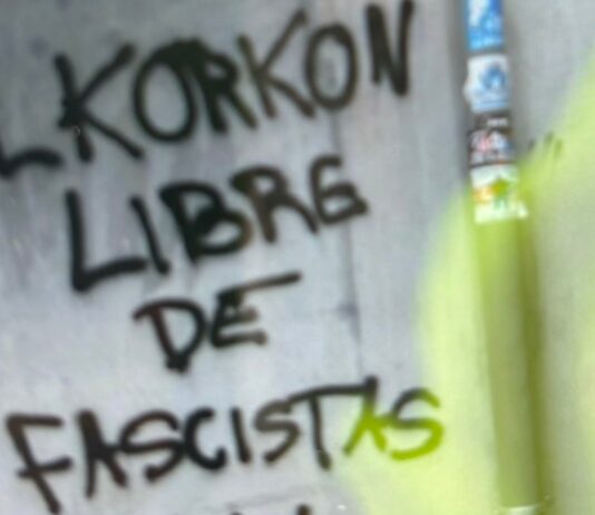 Vox Alcorcón denuncia la segunda agresión en un mes a su sede Vox Alcorcón denuncia la segunda agresión en un mes a su sede