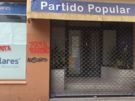 El PP se suma a Vox y denuncia actos vandálicos en su sede de Alcorcón