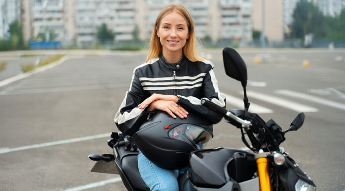 Sacarse el carnet de moto en Madrid