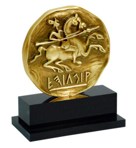 Nani Martín enorgullece a Alcorcón con otra medalla de oro en los Premios Eficacia 2025