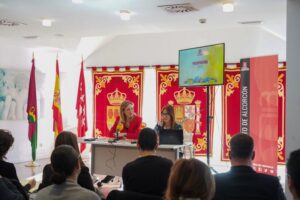 Deuda a la baja y gasto social al alza: el plan del Ayuntamiento de Alcorcón ante la presión por bajar impuestos