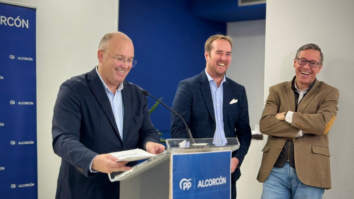 Miguel Tellado y Alfonso Serrano del PP en Alcorcón Miguel Tellado y Alfonso Serrano del PP en Alcorcón