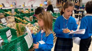 Cómo despertar la curiosidad de los niños a través del aprendizaje basado en retos