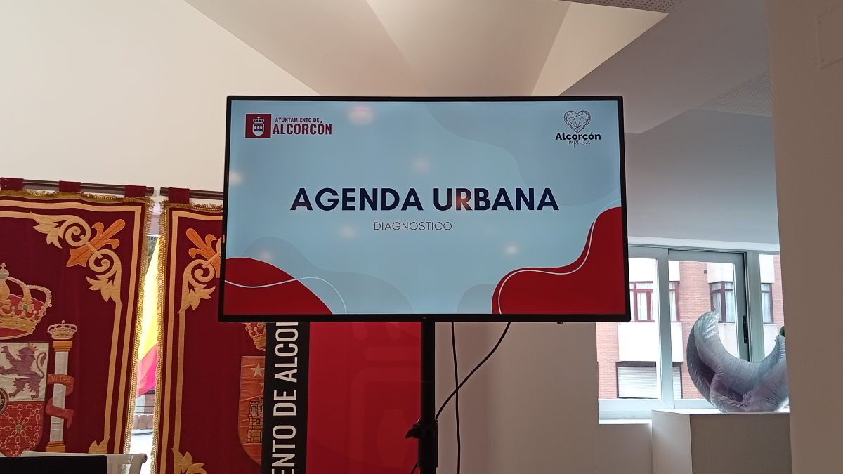 El Ayuntamiento presenta las claves del futuro urbano de Alcorcón y lanza un gran foro ciudadano El Ayuntamiento presenta las claves del futuro urbano de Alcorcón y lanza un gran foro ciudadano