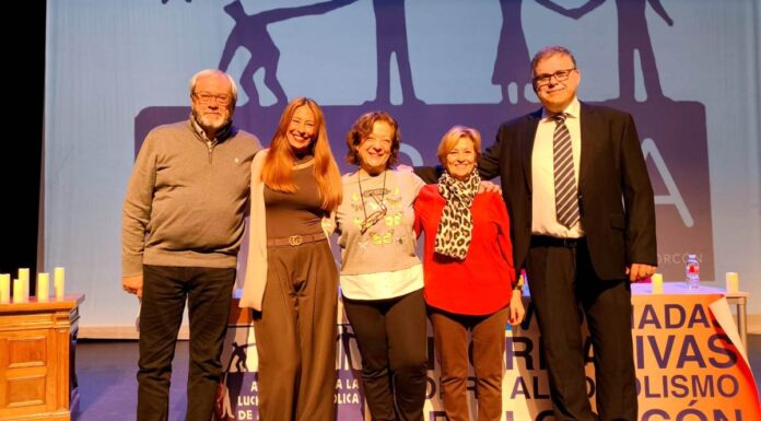 APLAA cumple 40 años y reúne a profesionales, familias y autoridades en Alcorcón APLAA cumple 40 años y reúne a profesionales, familias y autoridades en Alcorcón