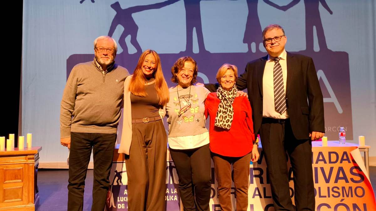 APLAA cumple 40 años y reúne a profesionales, familias y autoridades en Alcorcón