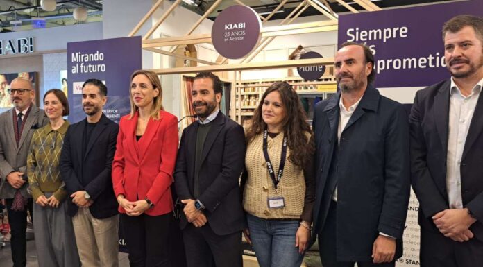 Testa reivindica el papel de Alcorcón como motor económico en el 25º aniversario de KIABI en la ciudad Testa reivindica el papel de Alcorcón como motor económico en el 25º aniversario de KIABI en la ciudad