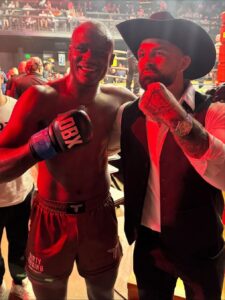 Movistar + lanza un documental sobre la leyenda del Muay Thai y vecino de Alcorcón, Nayanesh Ayman