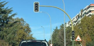 Apagón de luz en los semáforos de la zona de Parque Lisboa en Alcorcón
