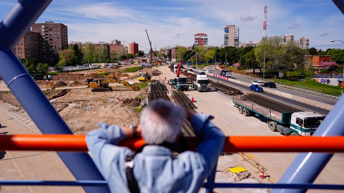 Desvío del tráfico en la A-5 a la calzada sur con especial atención desde Alcorcón Desvío del tráfico en la A-5 a la calzada sur con especial atención desde Alcorcón