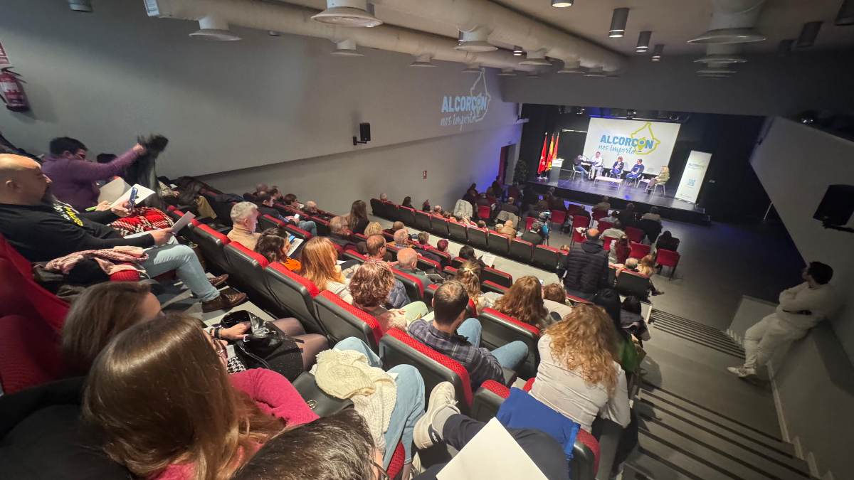 Asociaciones y vecinos, a través de “Alcorcón nos importa”, piden mejoras en seguridad, urbanismo y atención social