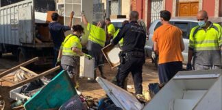 Policía de Alcorcón en Paiporta