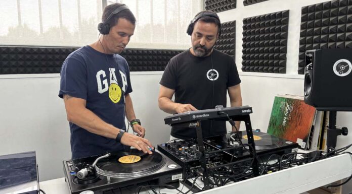 ScratchMe DJ School: la escuela de Alcorcón donde niños y mayores pueden convertirse en DJ profesionales