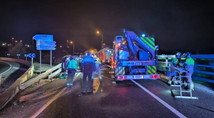 Susto en la M-501: tres personas atrapadas tras un accidente en Alcorcón