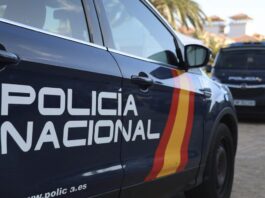Detienen a dos hombres por robos a talleres de lunas en Alcorcón y otros puntos de Madrid Detienen a dos hombres por robos a talleres de lunas en Alcorcón y otros puntos de Madrid