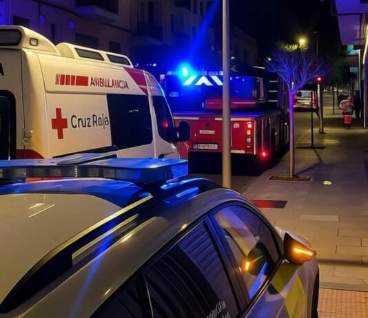 Un incendio en una vivienda de Alcorcón deja tres personas heridas Un incendio en una vivienda de Alcorcón deja tres personas heridas