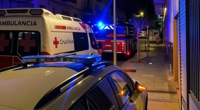 Un incendio en una vivienda de Alcorcón deja tres personas heridas Un incendio en una vivienda de Alcorcón deja tres personas heridas
