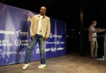 Una polémica decisión de los jueces deja a Nayanesh, vecino de Alcorcón, sin título mundial: "Gané en el ring"