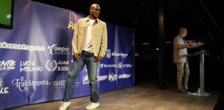 Una polémica decisión de los jueces deja a Nayanesh, vecino de Alcorcón, sin título mundial: "Gané en el ring"