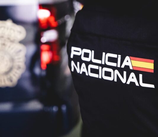 "¿Aquí qué vendrán? Moros...": escándalo en Alcorcón por los comentarios racistas de dos policías