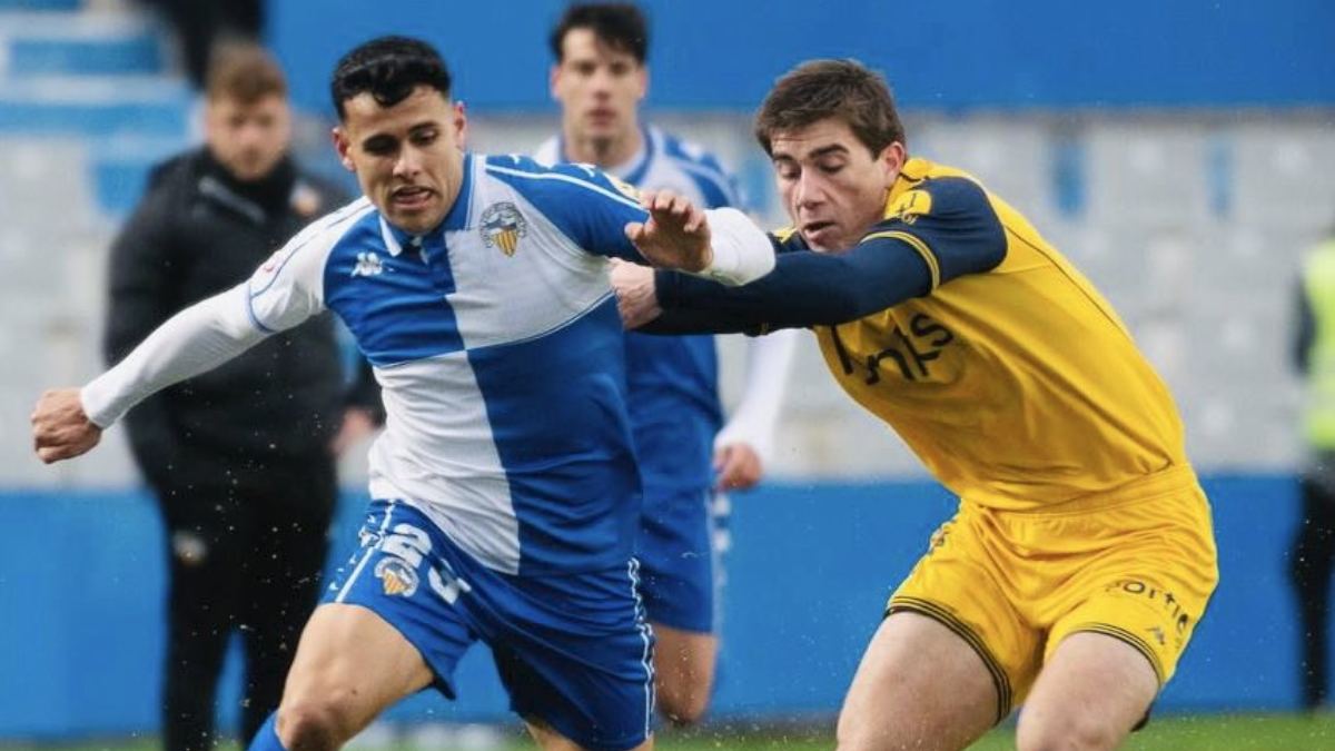 Empate de mérito del Alcorcón en campo del líder y plenos en fútbol sala y baloncesto