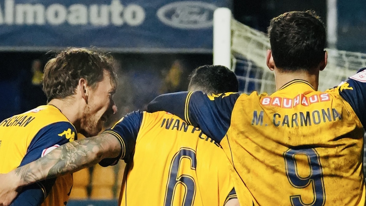 Dos fichajes exprés del Alcorcón y una salida en este final de mercado de invierno Dos fichajes exprés del Alcorcón y una salida en este final de mercado de invierno