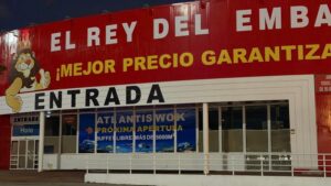 Alcorcón dice adiós a El Rey del Embargo y da la bienvenida a un buffet gigante