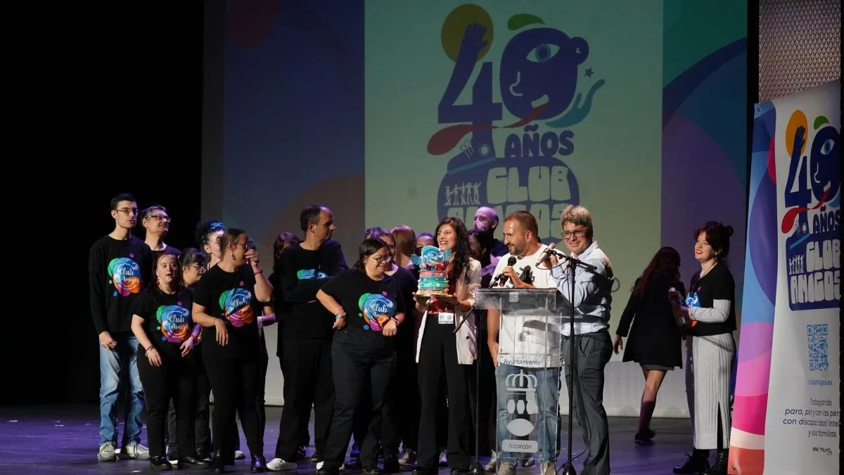 El Festival Año Nuevo de la Asociación Club Amigos dará el broche final a las Fiestas de Navidad en Alcorcón El Festival Año Nuevo de la Asociación Club Amigos dará el broche final a las Fiestas de Navidad en Alcorcón