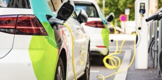 Alcorcón anuncia ayudas para la movilidad eléctrica mientras los vecinos chocan con la falta de cargadores