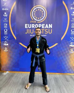 Alcorcón conquista Europa en jiu jitsu: oro y plata para la Escuela Deportiva DK Team