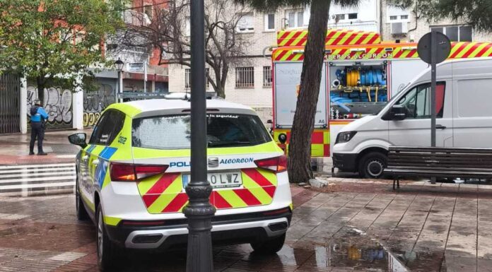 Un descuido con un radiador provoca un incendio en una casa de Alcorcón