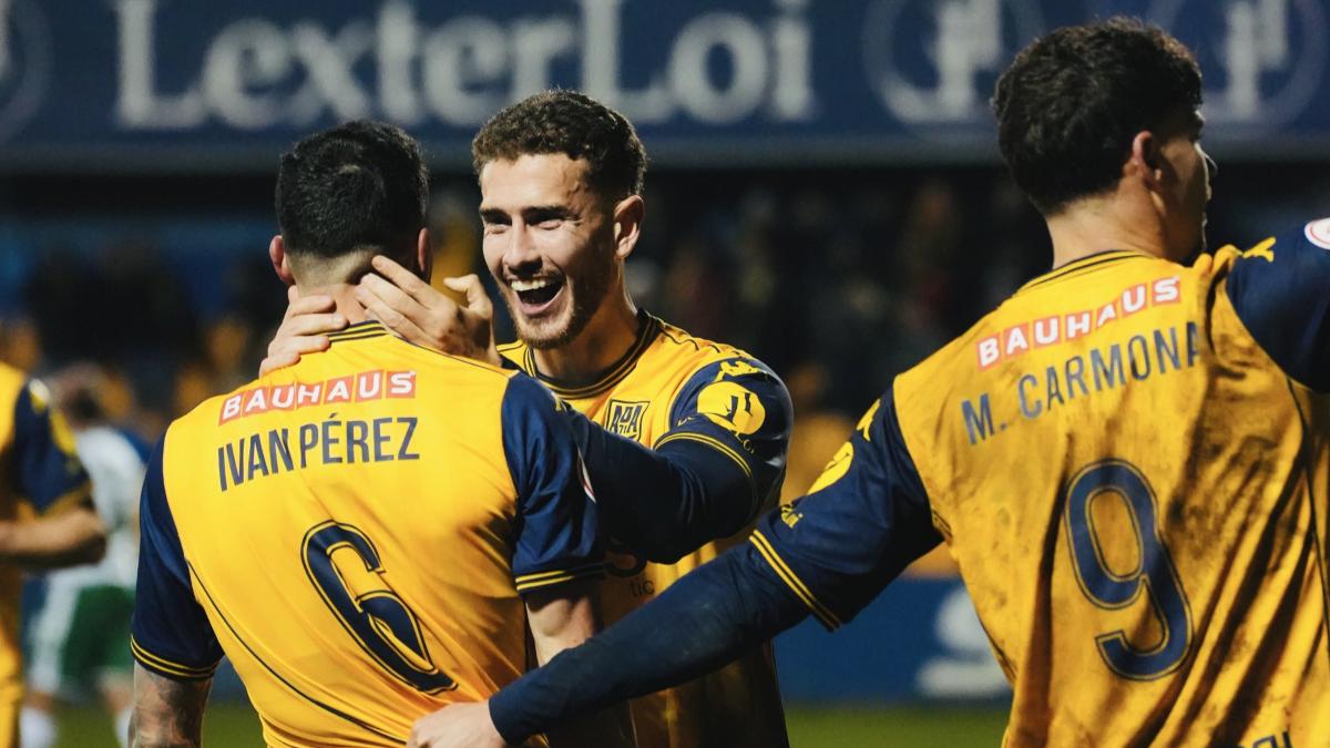 Victoria agónica del Alcorcón para salvar un fin de semana con más sombras que luces en el deporte alfarero