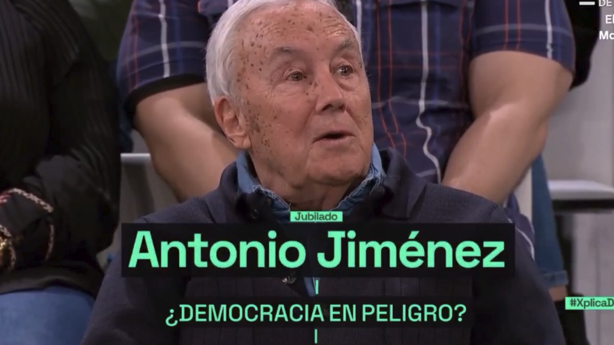 Un jubilado de Alcorcón se vuelve viral tras decir que teme que Trump invada la ciudad Un jubilado de Alcorcón se vuelve viral tras decir que teme que Trump invada la ciudad
