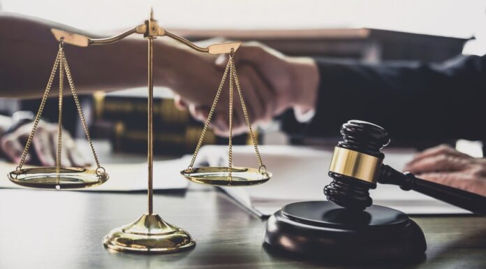 Una vecina de Alcorcón se libera de una deuda millonaria en solo cuatro meses