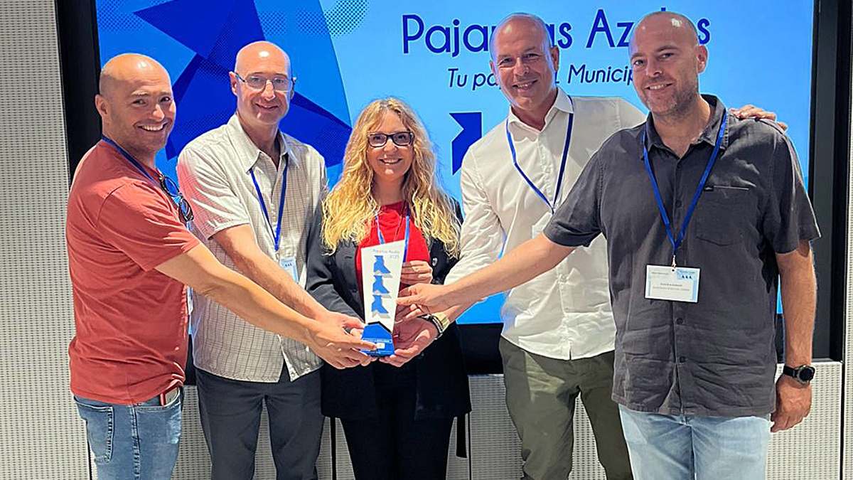 Gran reconocimiento para Alcorcón con la obtención de tres Pajaritas Azules Gran reconocimiento para Alcorcón con la obtención de tres Pajaritas Azules