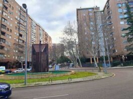 Los vecinos de Parque Mayor de Alcorcón emiten quejas respecto a la acumulación de residuos y pernocta de personas Los vecinos de Parque Mayor de Alcorcón emiten quejas respecto a la acumulación de residuos y pernocta de personas