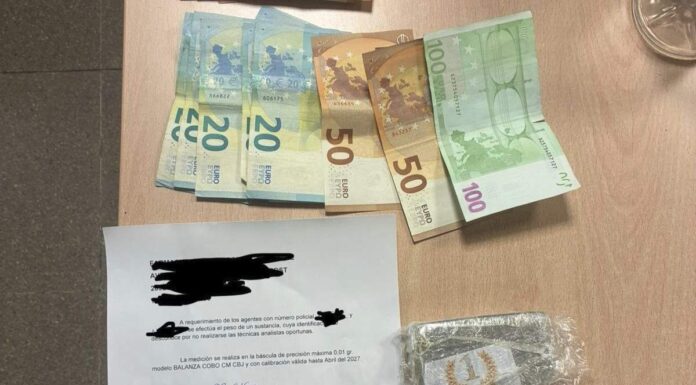 Un control rutinario en Alcorcón destapa un posible delito de drogas