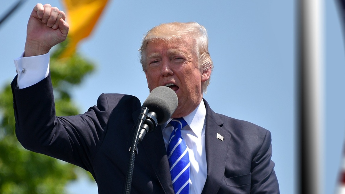 La ventana de Alcorcón: Súper Trump