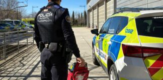 La policía salva una vida en Urtinsa