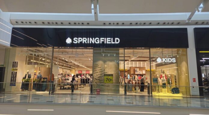 TresAguas estrena en Alcorcón la primera tienda Springfield con espacio exclusivo de Springfield Kids TresAguas estrena en Alcorcón la primera tienda Springfield con espacio exclusivo de Springfield Kids