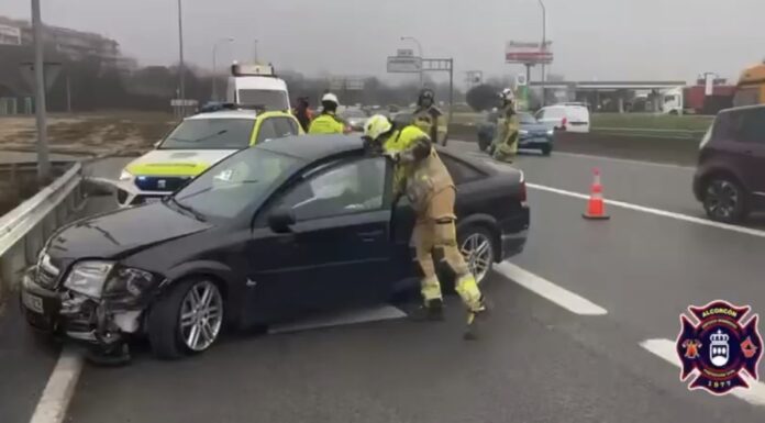 Dos aparatosos accidentes en la M-506 movilizan a los bomberos de Alcorcón